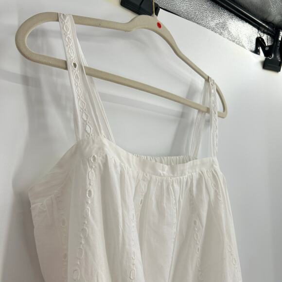 Maurices White Eyelet Stretch Boxy Tank Boho Beach Coastal Women’s Large - Picture 3 of 9